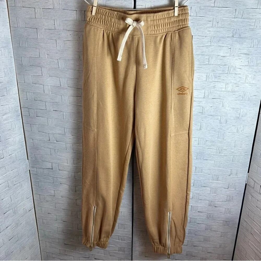 UMBRO women's Jogger Pants, pumpkin spice tan sweatpants athleisure activewear